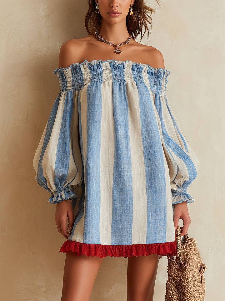 Mini abito a righe blu e bianche con scollatura off-the-shoulder e orlo a contrasto