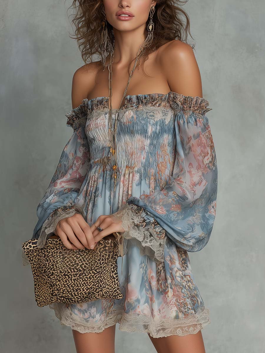 Abito Mini Chiffon Arricciato con Spalle Scoperte e Fiori Romantici