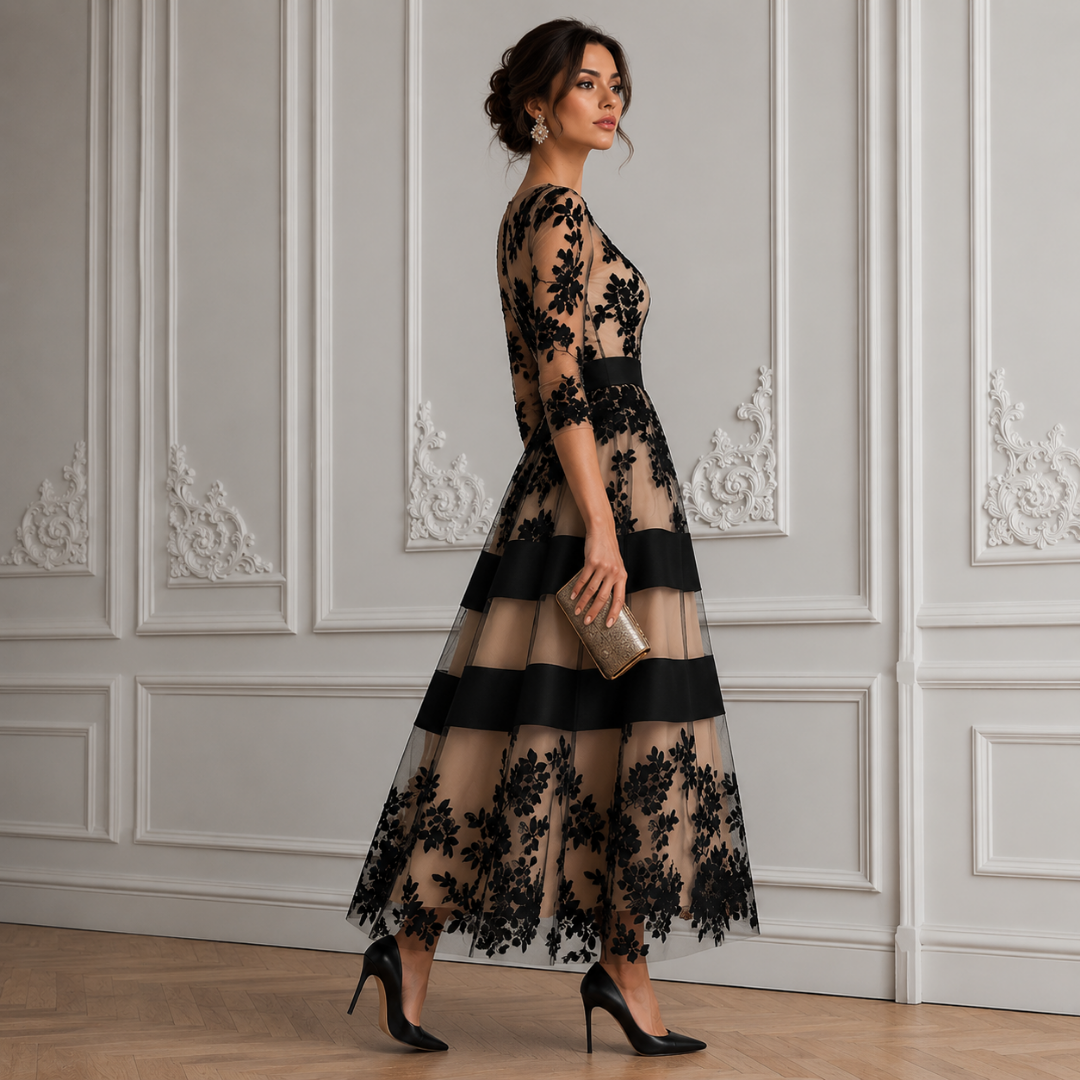 Abito Midi A Linea Elegante in Pizzo Nero