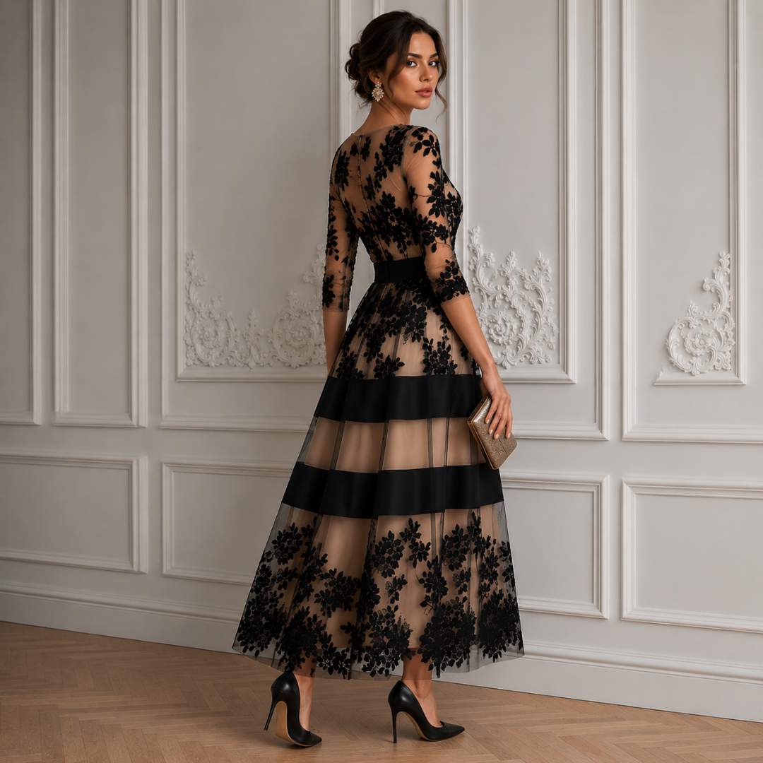 Abito Midi A Linea Elegante in Pizzo Nero