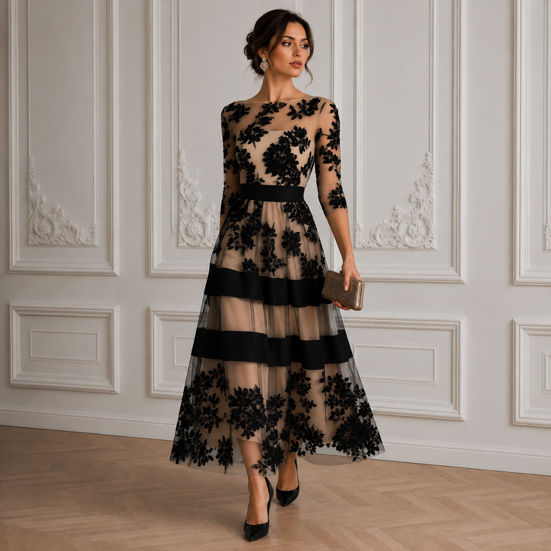 Abito Midi A Linea Elegante in Pizzo Nero