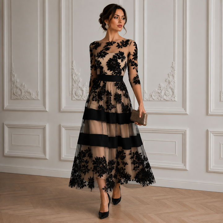 Abito Midi A Linea Elegante in Pizzo Nero