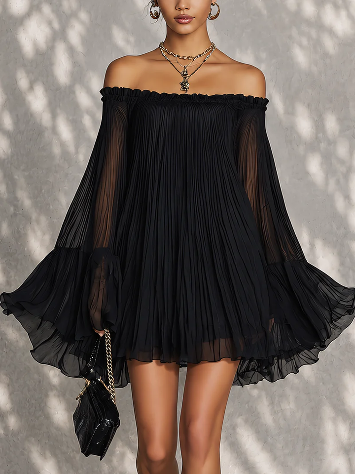 Abito Mini Nero con Maniche a Campana e Rouches Off-shoulder