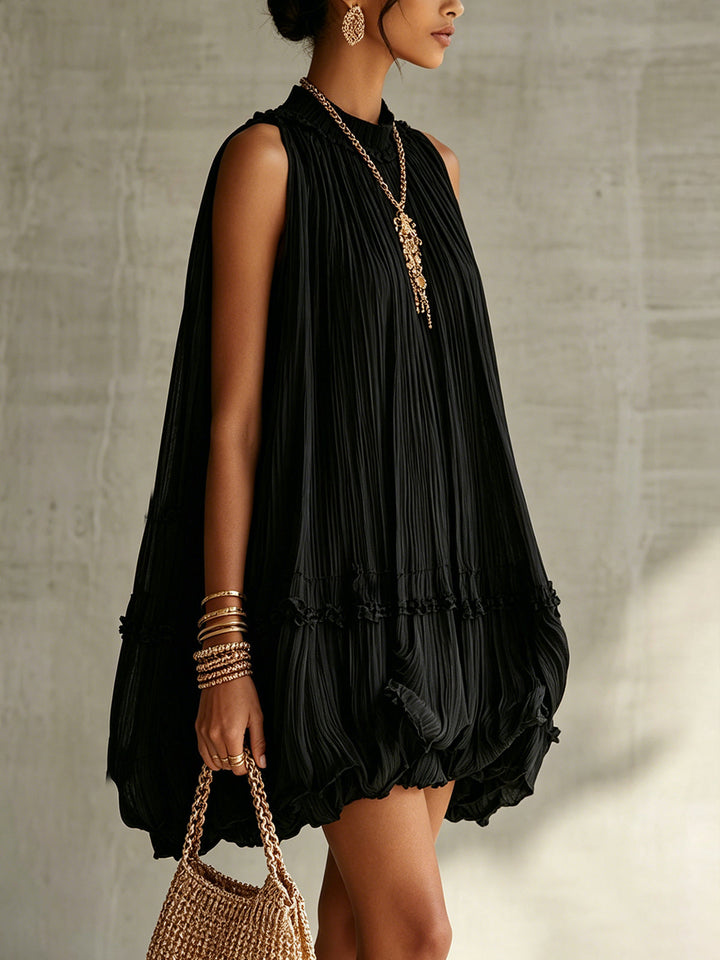 Abito Mini Bubble in Chiffon Nero con Collo Halter e Volant