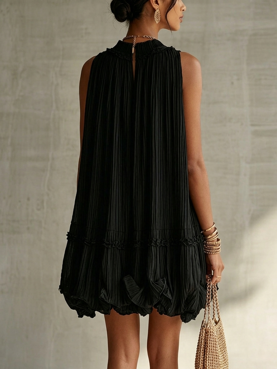 Abito Mini Bubble in Chiffon Nero con Collo Halter e Volant