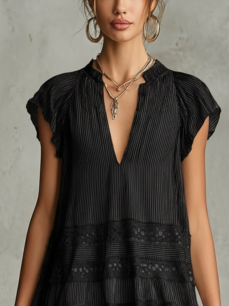Abito Mini in Chiffon a Righe con Pizzo e Volant