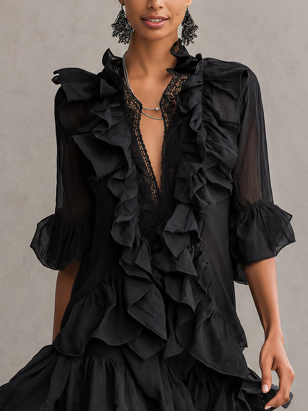 Abito Mini in Chiffon Nero con Rouches