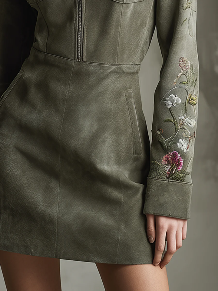 Abito Mini Mezza Zip in Suede Sintetico Ricamato Verde